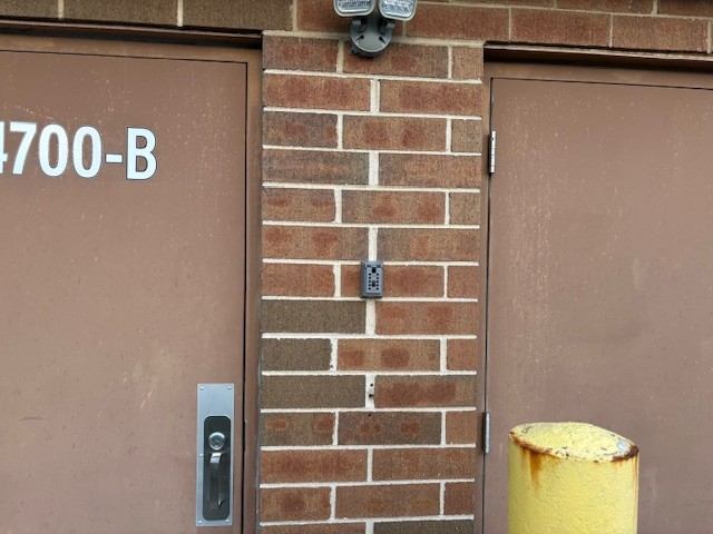 Lockbox installed for vendor access