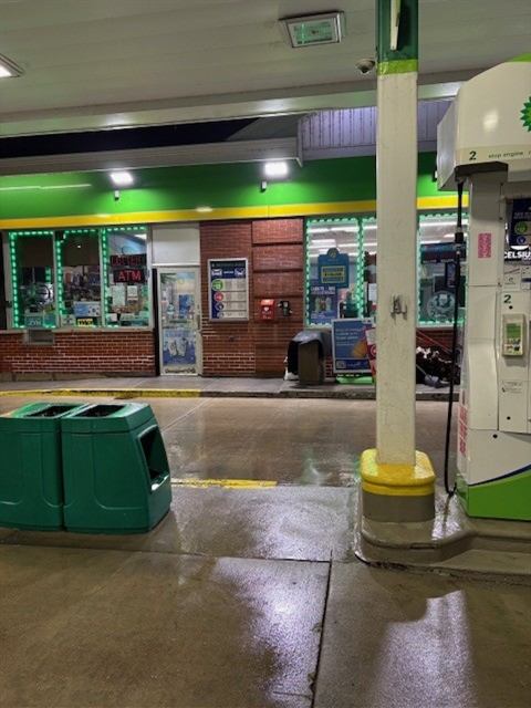 After: Storefront and apron washed