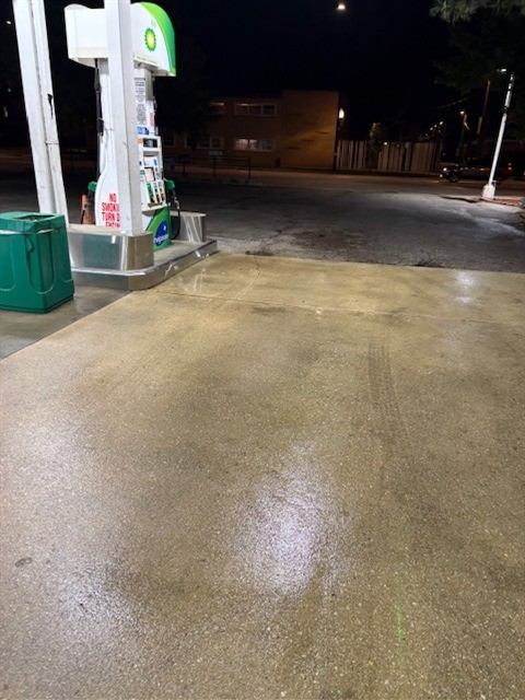 Fuel apron after hot-water washing